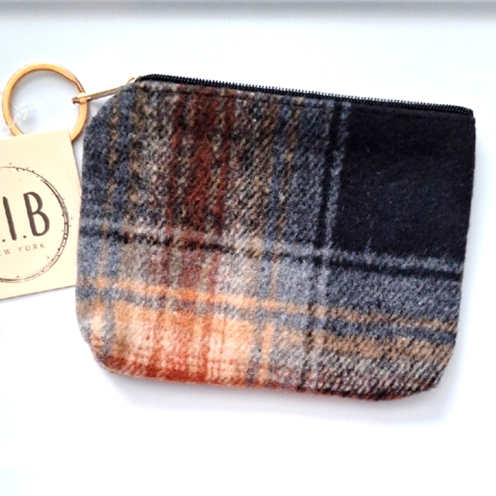Plaid Key & Card Holder